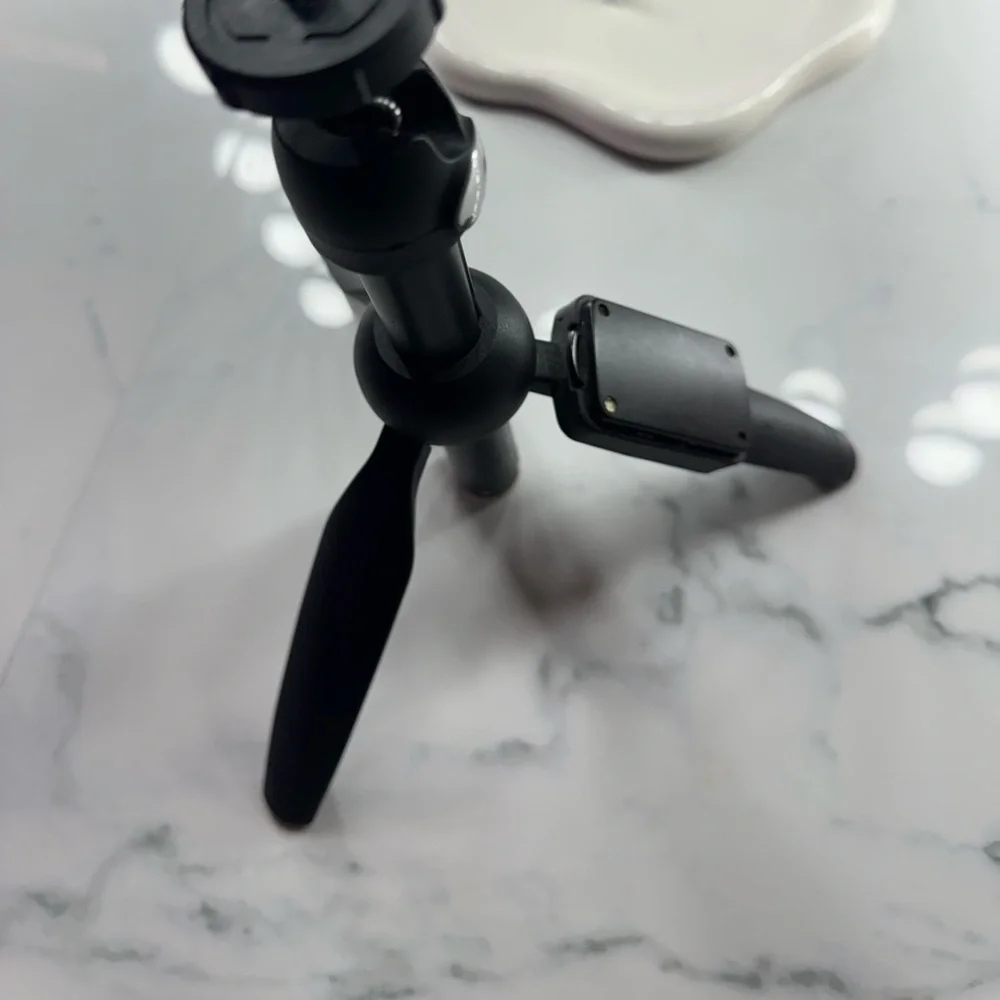 Tripod